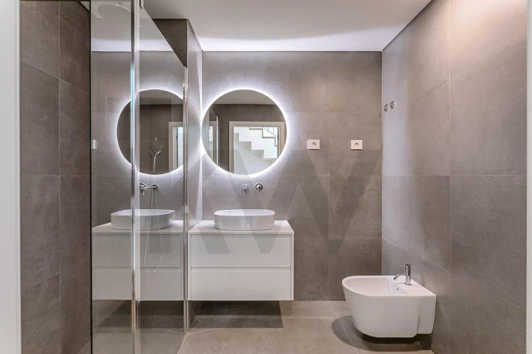 Moradia T5 para Venda em Barcarena Foto 58