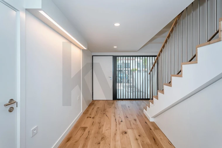 Moradia T5 para Venda em Barcarena Foto 6