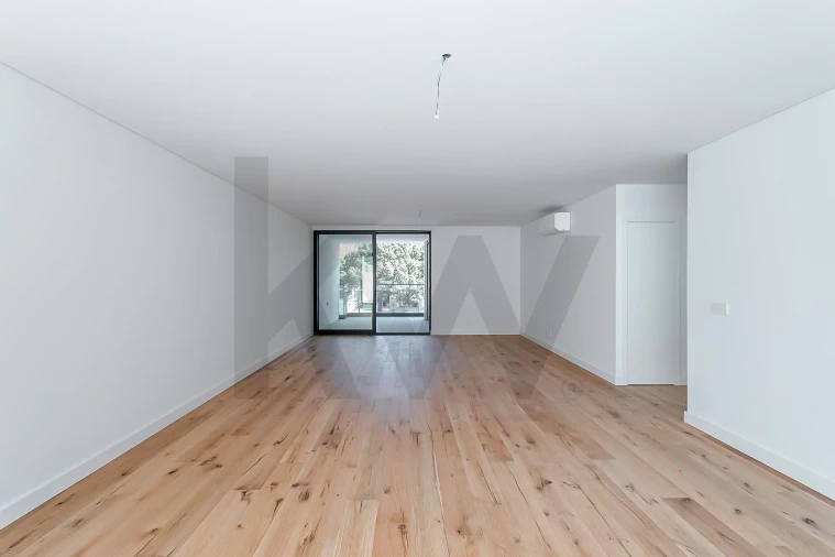 Moradia T5 para Venda em Barcarena Foto 10