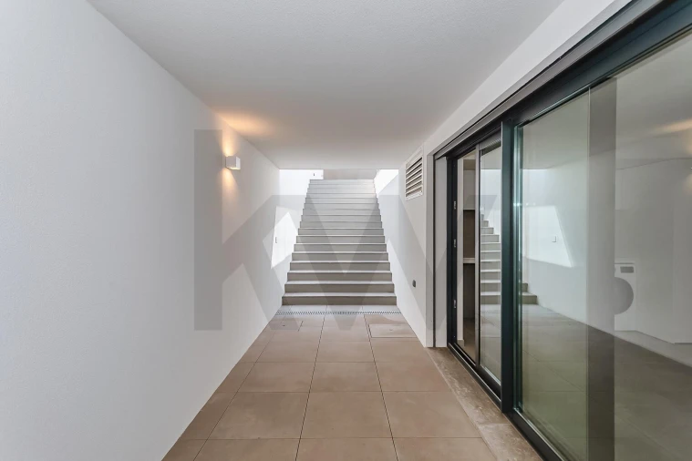 Moradia T5 para Venda em Barcarena Foto 74