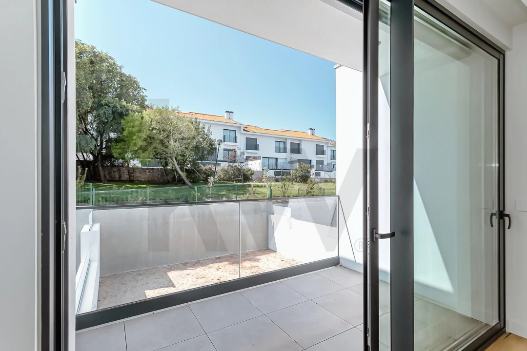 Moradia T5 para Venda em Barcarena Foto 37