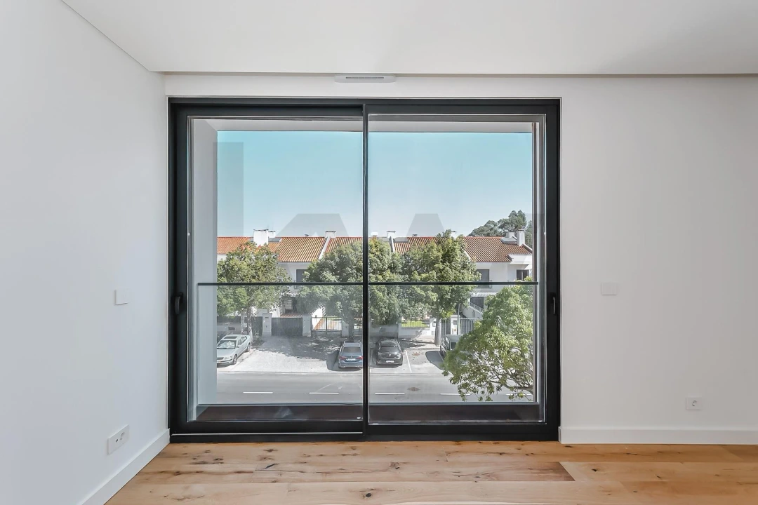 Moradia T5 para Venda em Barcarena Foto 46