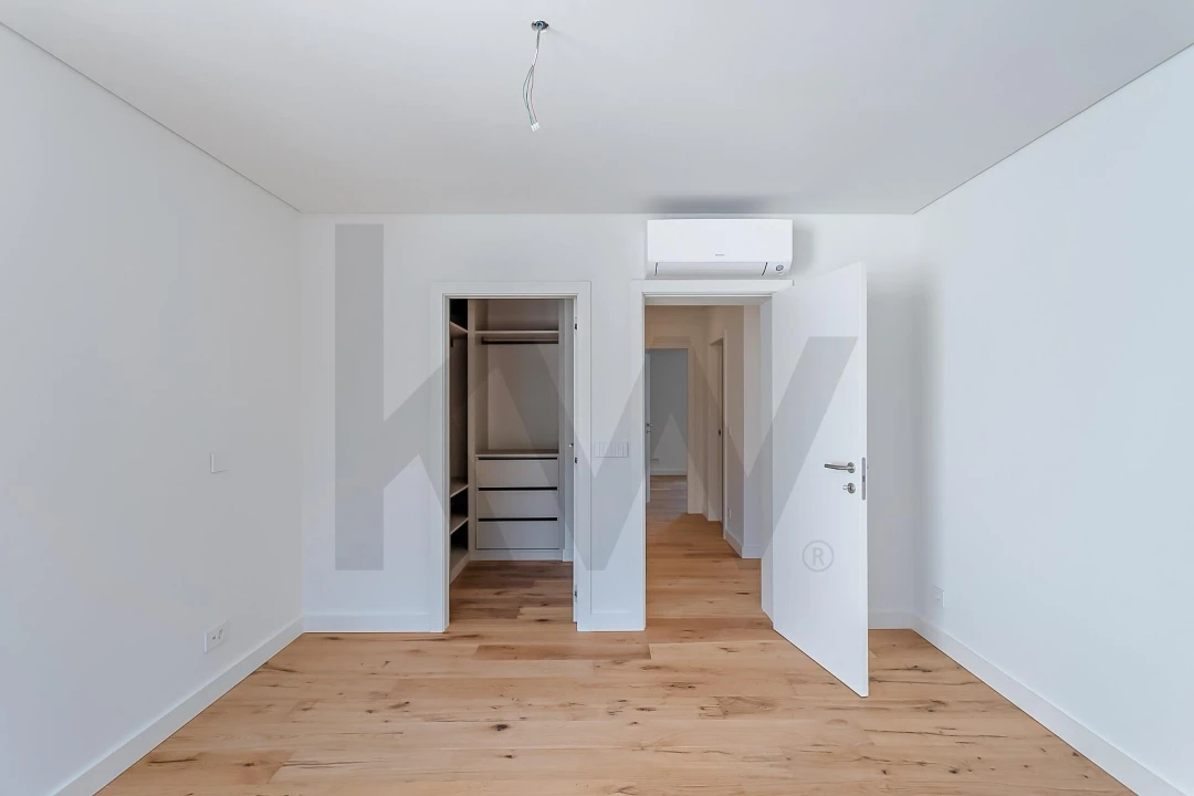 Moradia T5 para Venda em Barcarena Foto 30