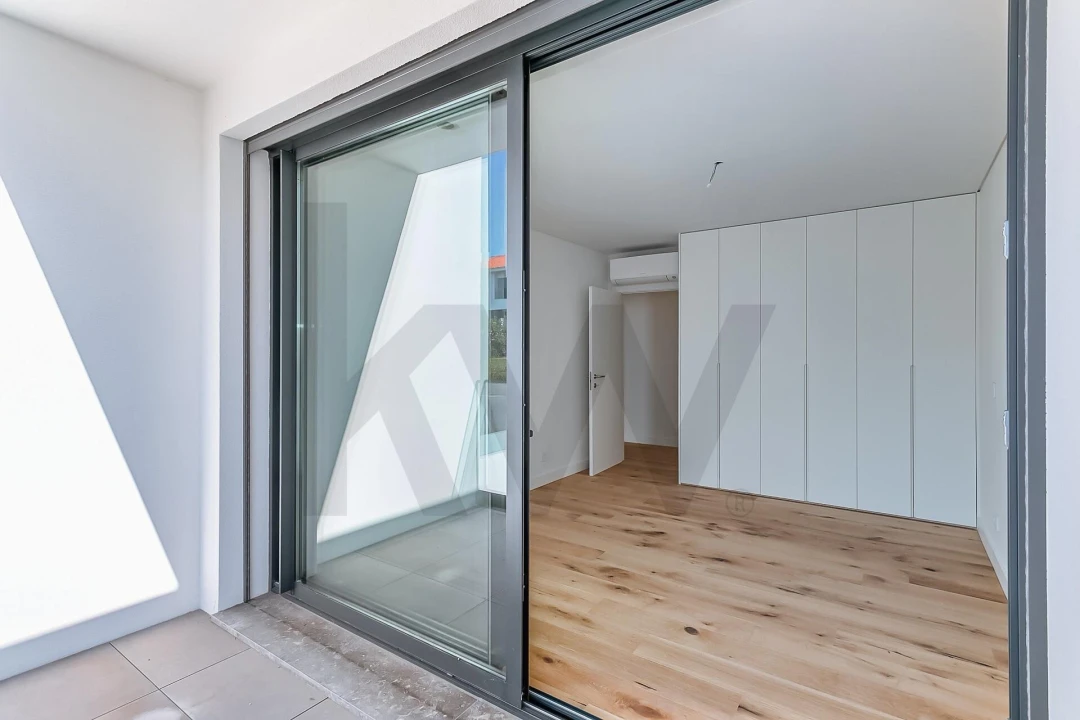 Moradia T5 para Venda em Barcarena Foto 38