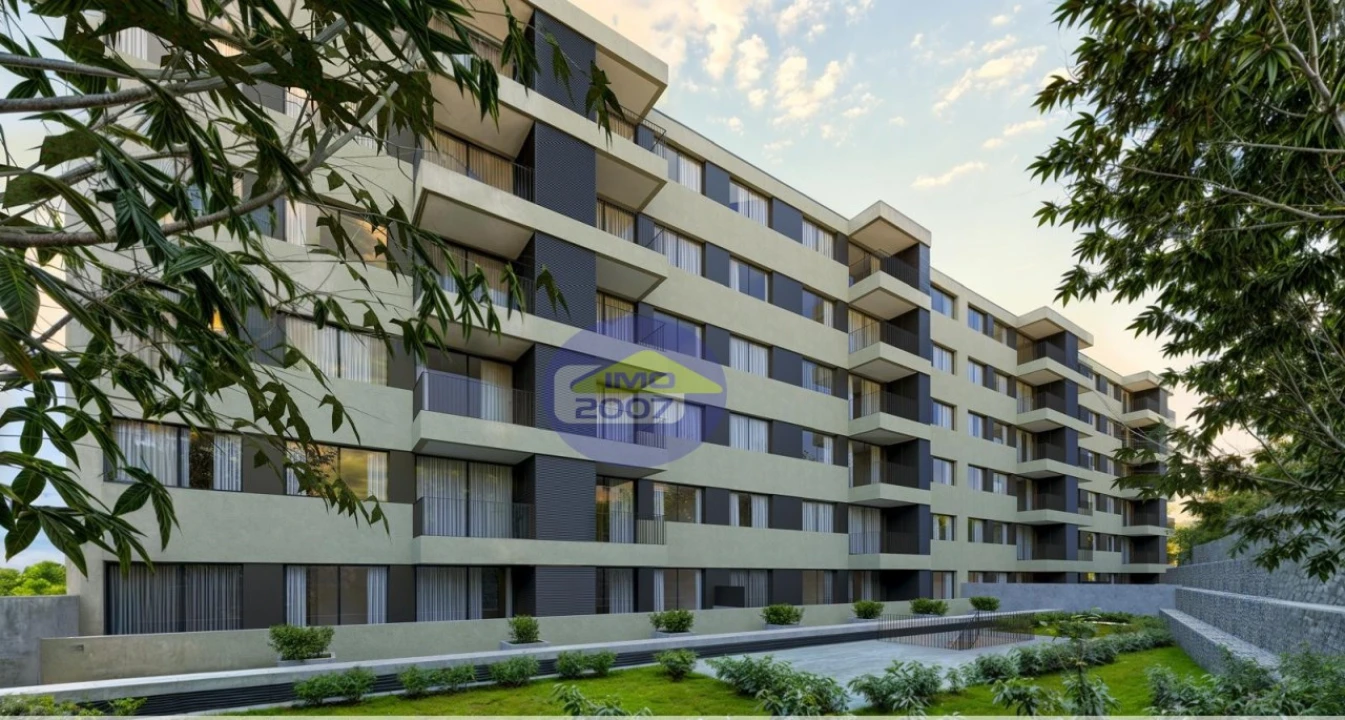 Apartamento T2 para Venda em São João da Madeira Foto 2