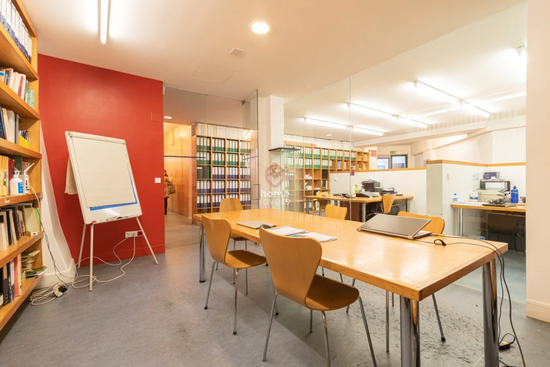 Escritório para Venda em Algés, Linda-A-Velha e Cruz Quebrada-Dafundo Foto 14