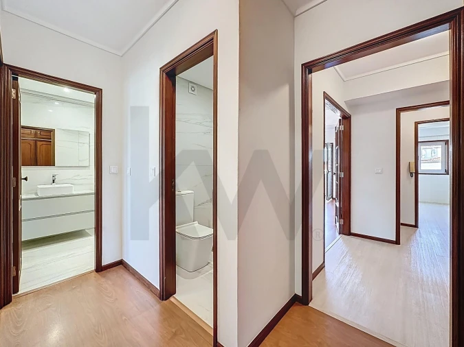 Apartamento T2 para Venda em Beduído e Veiros Foto 16