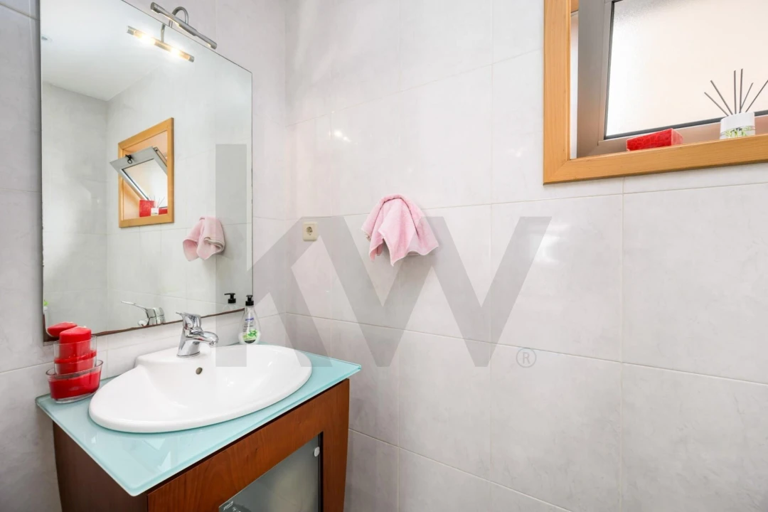 Moradia T4 para Venda em Moreira Foto 21