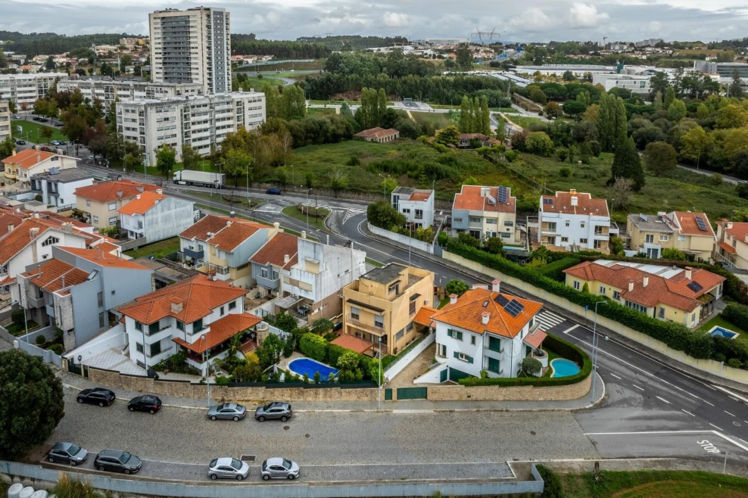 Moradia T4 para Venda em Moreira Foto 48