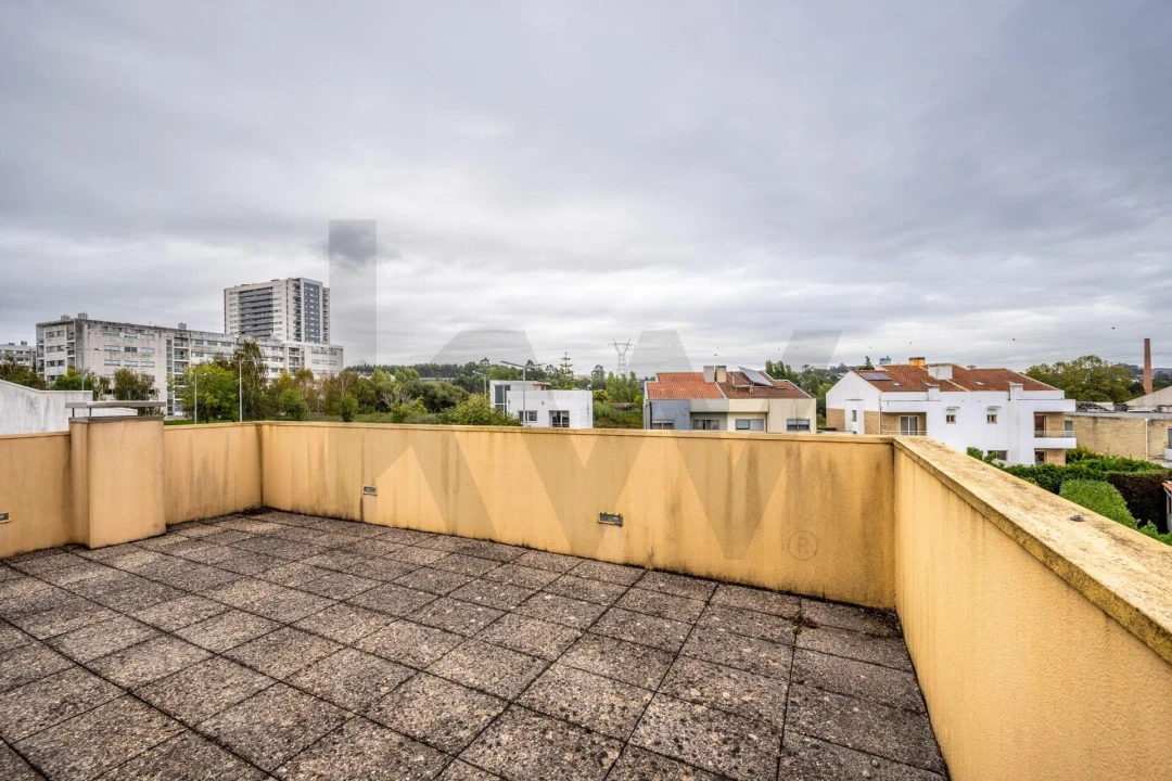 Moradia T4 para Venda em Moreira Foto 46