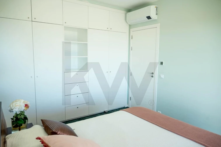 Moradia T4 para Venda em Santa Catarina da Fonte do Bispo Foto 68