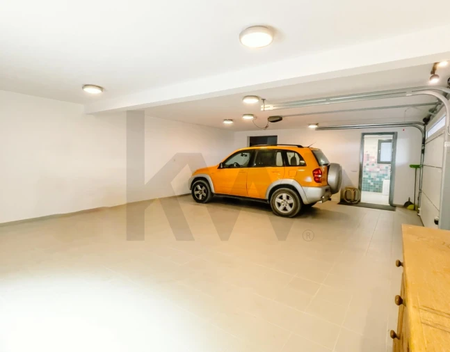 Moradia T4 para Venda em Santa Catarina da Fonte do Bispo Foto 81