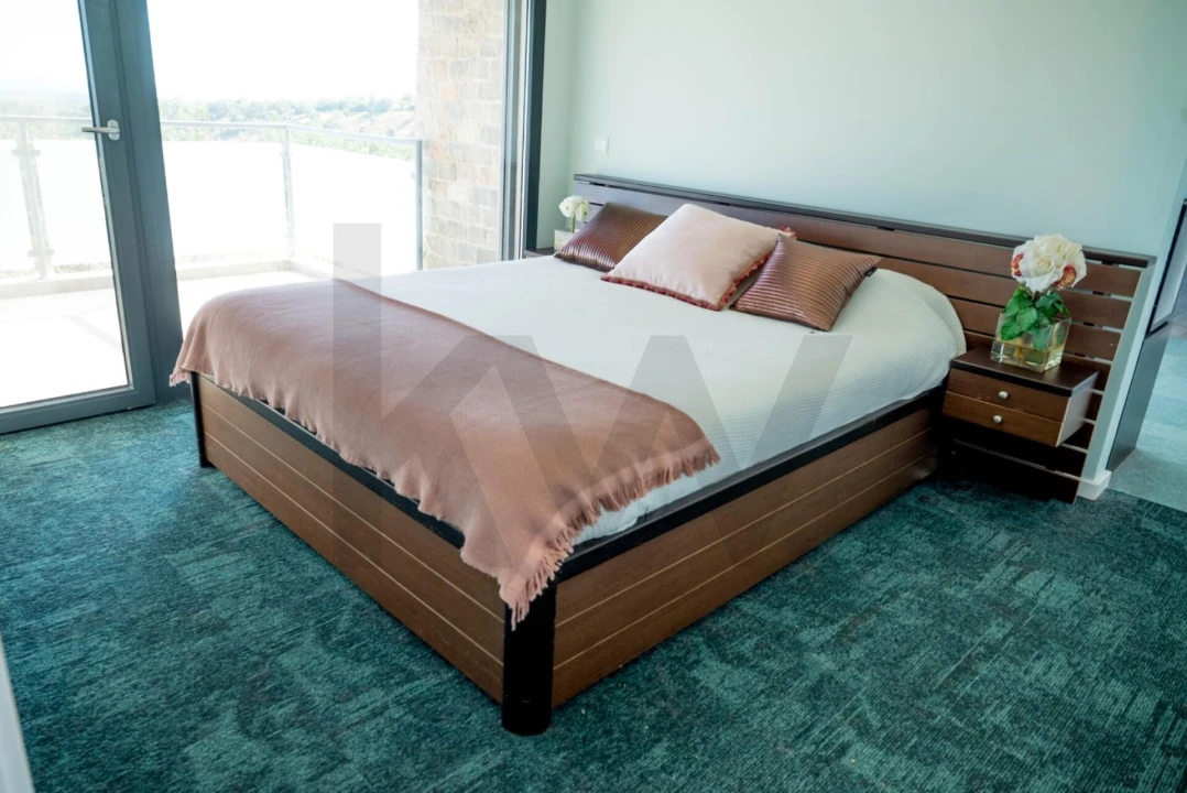 Moradia T4 para Venda em Santa Catarina da Fonte do Bispo Foto 61