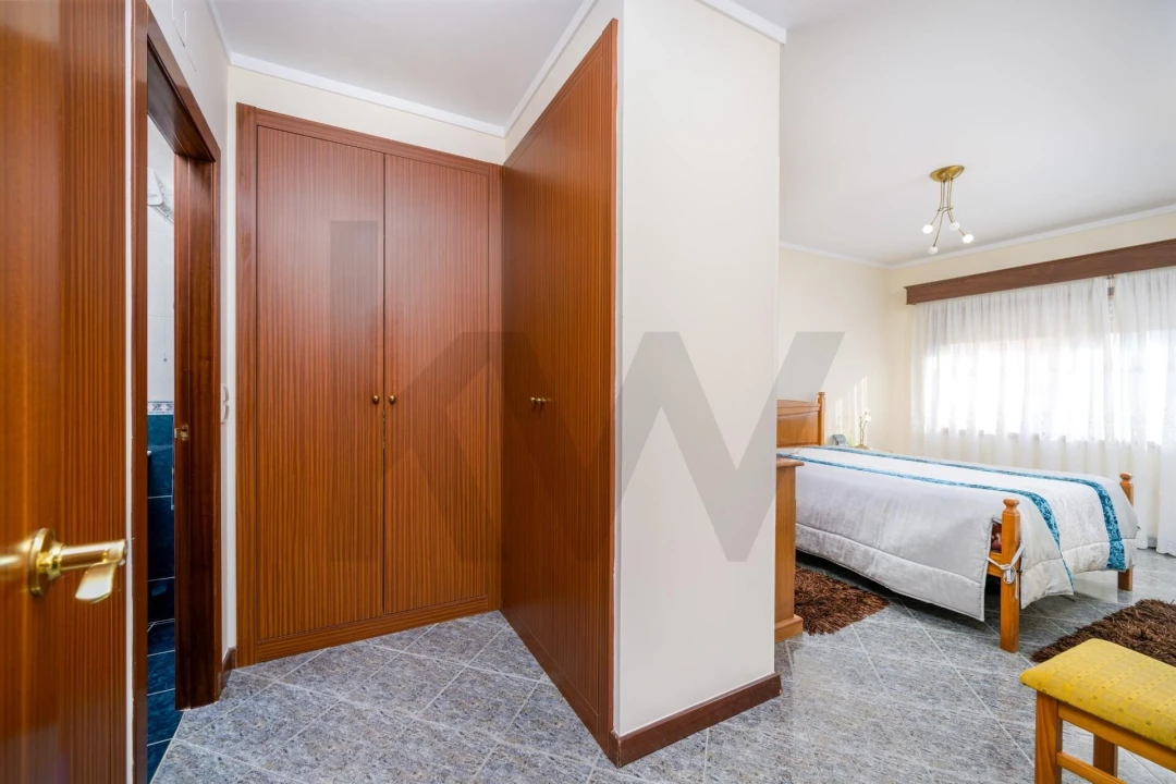 Apartamento T2 para Venda em Canelas Foto 14