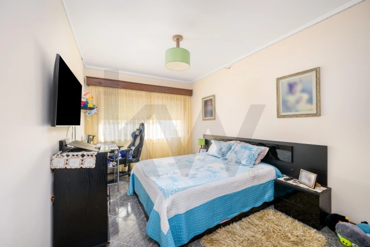 Apartamento T2 para Venda em Canelas Foto 13