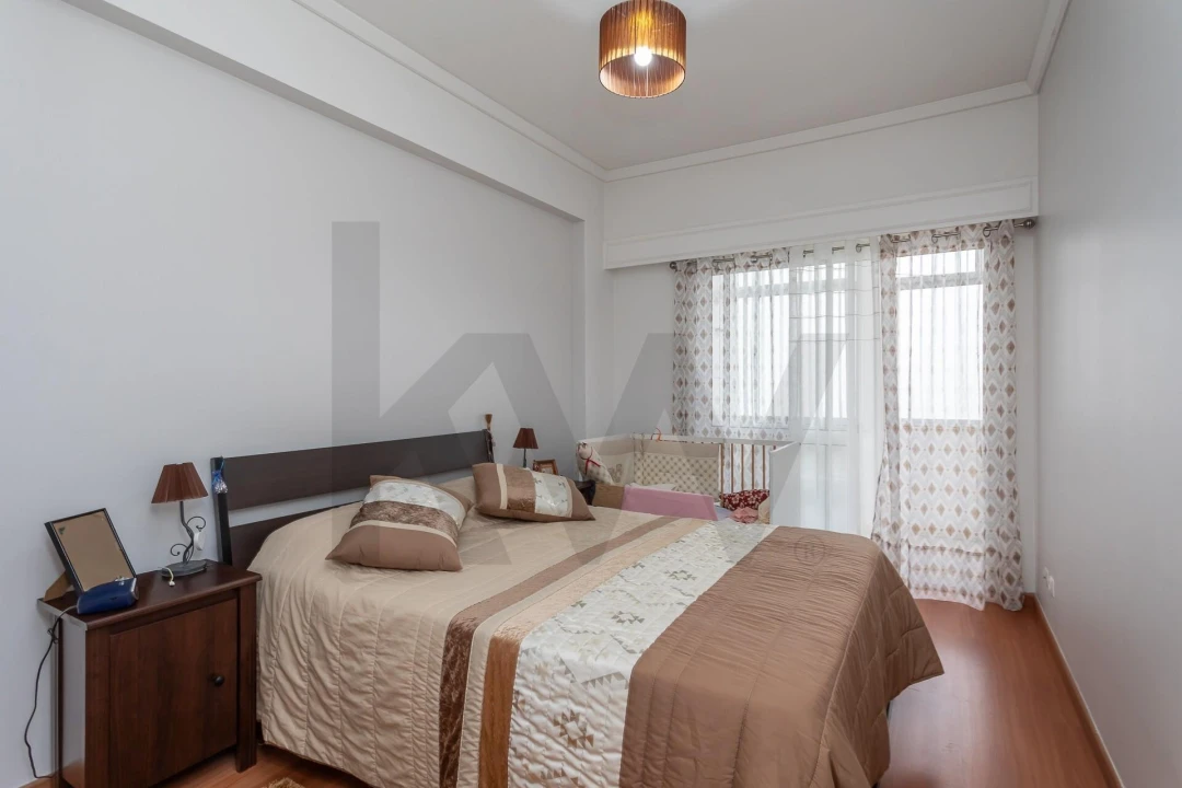 Apartamento T2 para Venda em Alfragide Foto 4