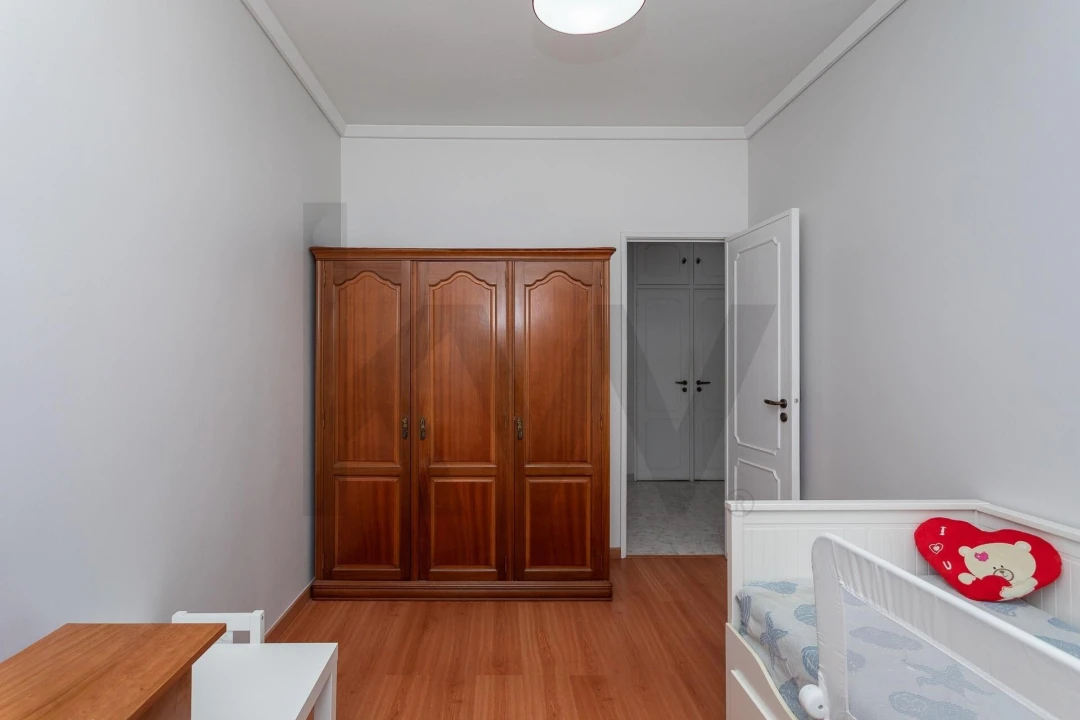 Apartamento T2 para Venda em Alfragide Foto 16