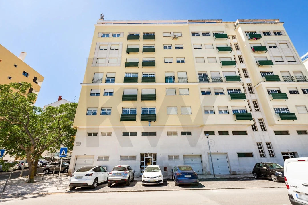 Apartamento T3 para Venda em Sacavém e Prior Velho Foto 25