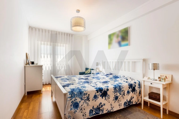 Apartamento T3 para Venda em Sacavém e Prior Velho Foto 14