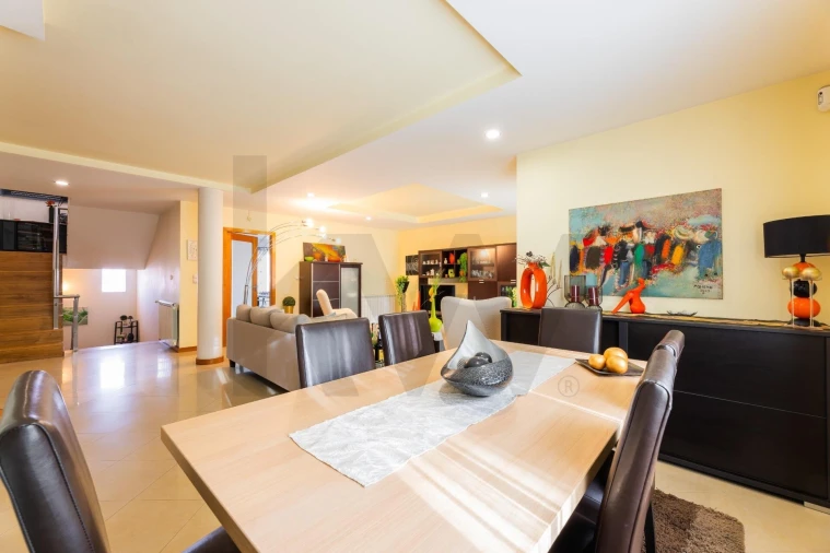 Moradia T4 para Venda em Este (São Pedro e São Mamede) Foto 6