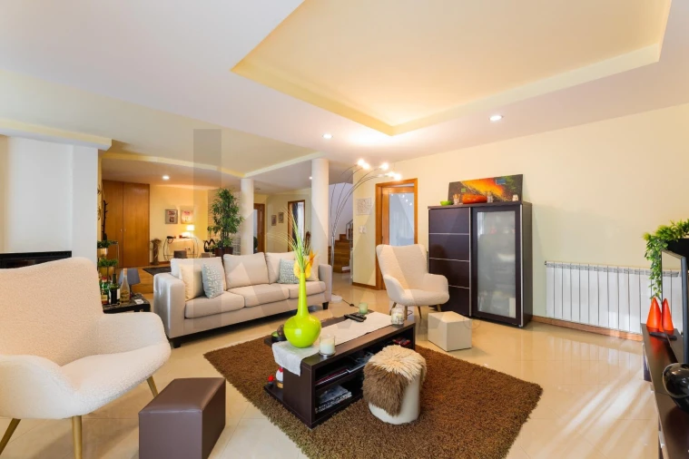 Moradia T4 para Venda em Este (São Pedro e São Mamede) Foto 7