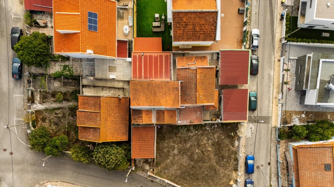 Moradia T4 para Venda em Charneca de Caparica e Sobreda Foto 3