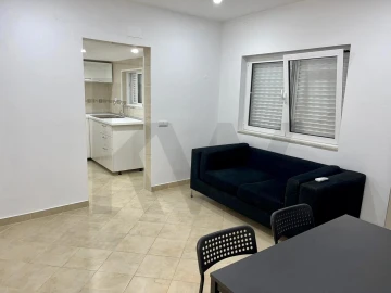 Moradia T4 para Venda em Charneca de Caparica e Sobreda