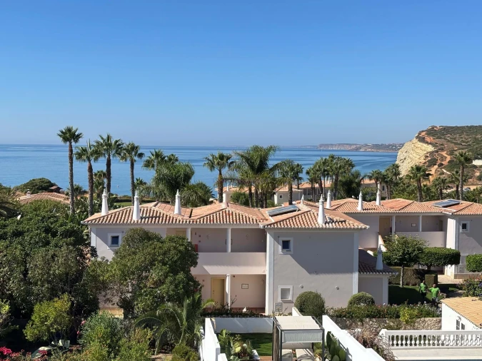 Moradia T2 para Venda em Lagos (São Sebastião e Santa Maria) Foto 32