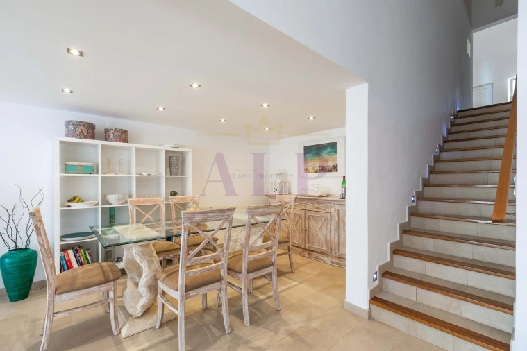 Moradia T2 para Venda em Lagos (São Sebastião e Santa Maria) Foto 9