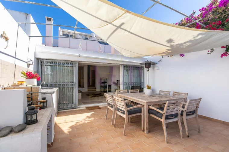 Moradia T2 para Venda em Lagos (São Sebastião e Santa Maria) Foto 21