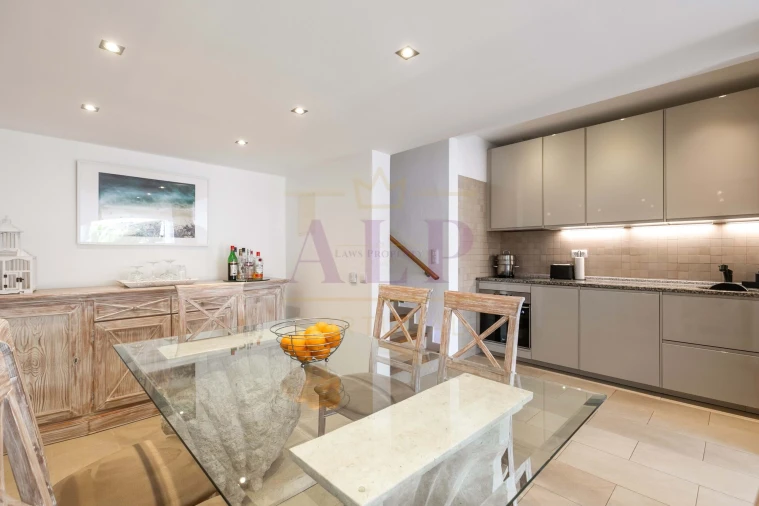 Moradia T2 para Venda em Lagos (São Sebastião e Santa Maria) Foto 11