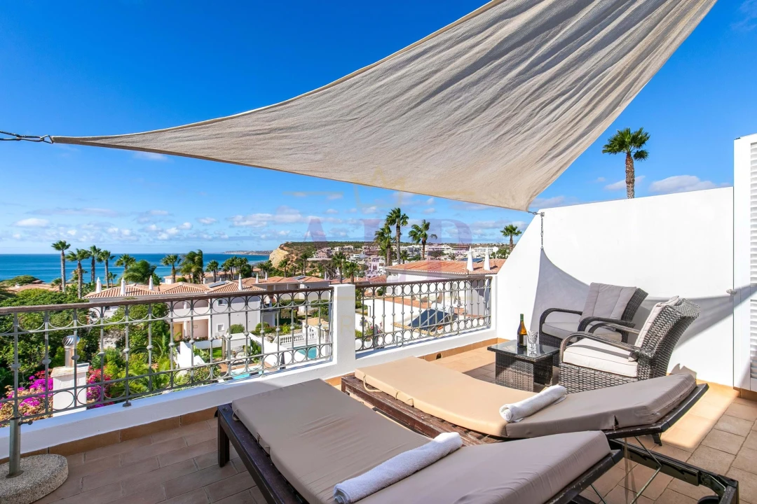 Moradia T2 para Venda em Lagos (São Sebastião e Santa Maria) Foto 22