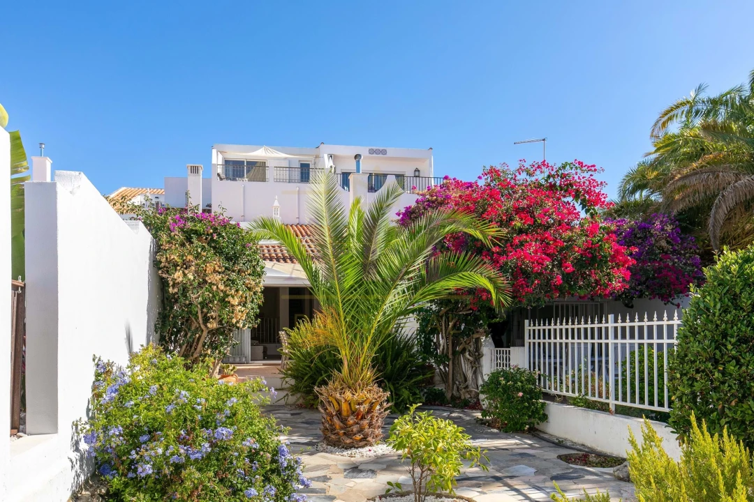 Moradia T2 para Venda em Lagos (São Sebastião e Santa Maria) Foto 28