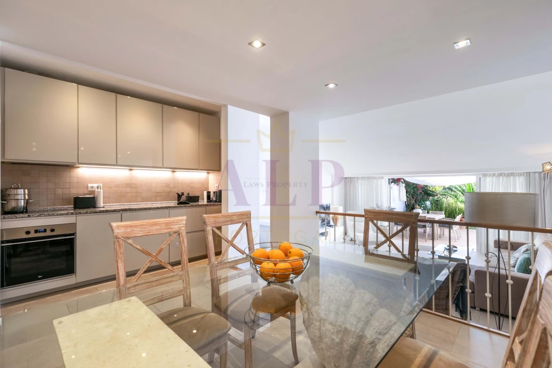 Moradia T2 para Venda em Lagos (São Sebastião e Santa Maria) Foto 10