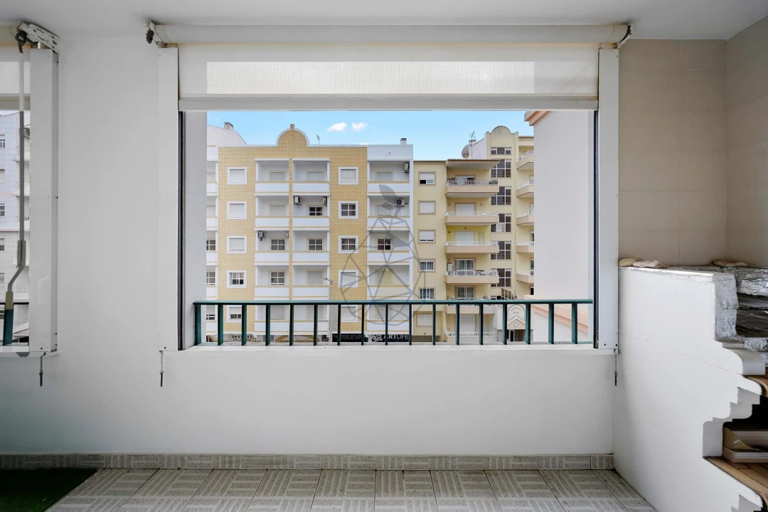 Apartamento T3 para Arrendamento em Portimão Foto 28