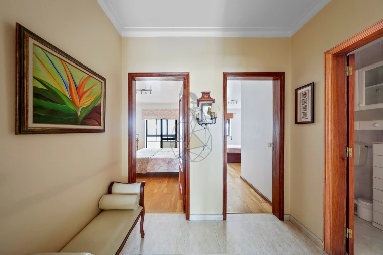 Apartamento T3 para Arrendamento em Portimão Foto 17