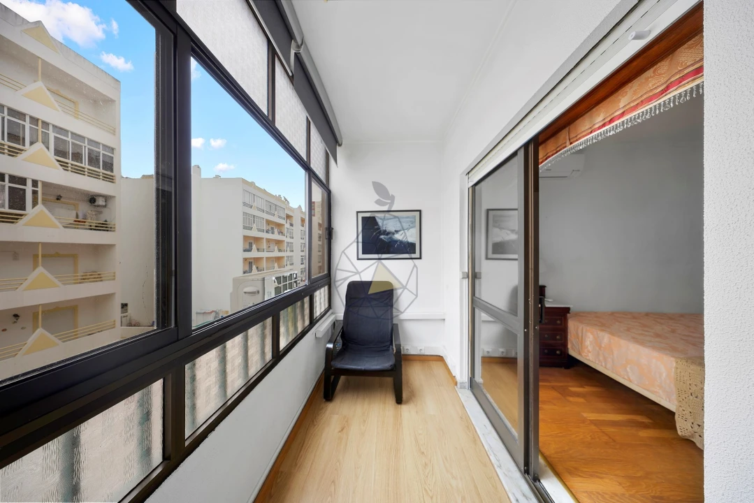 Apartamento T3 para Arrendamento em Portimão Foto 24