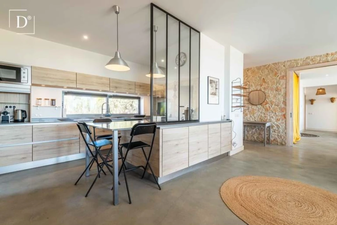 Moradia T4 para Venda em Olhão Foto 3