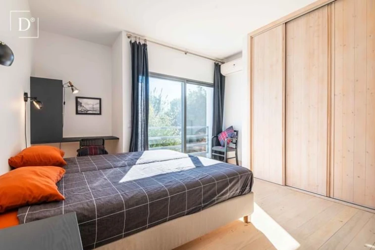 Moradia T4 para Venda em Olhão Foto 10