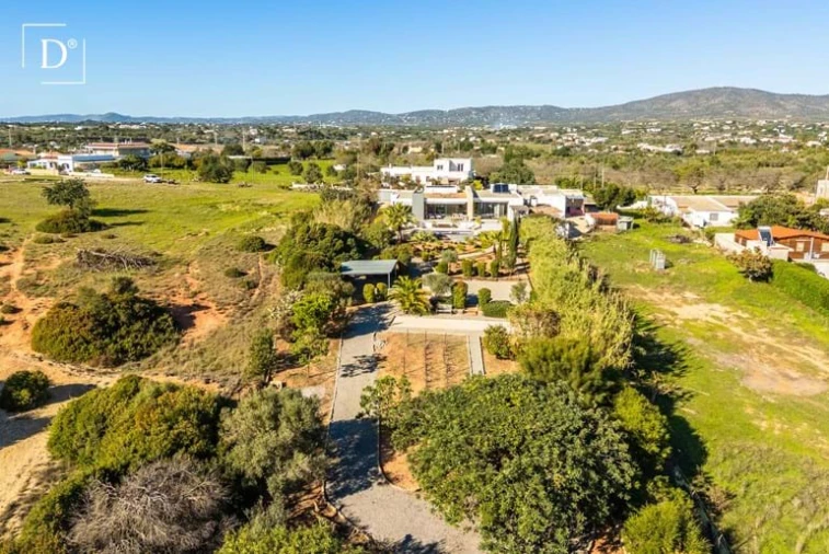 Moradia T4 para Venda em Olhão Foto 27