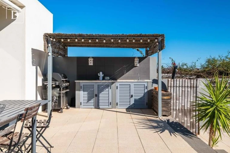 Moradia T4 para Venda em Olhão Foto 21