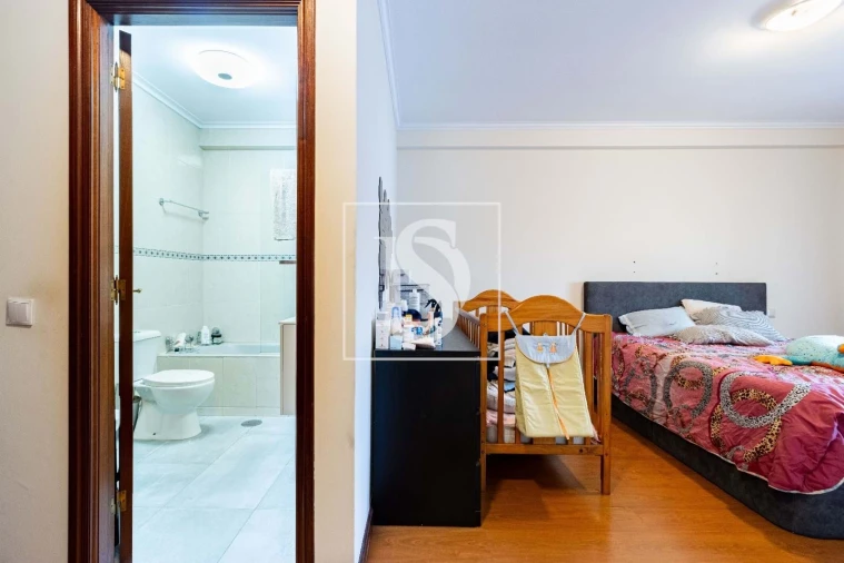 Apartamento T3 para Venda em Grijo Foto 7