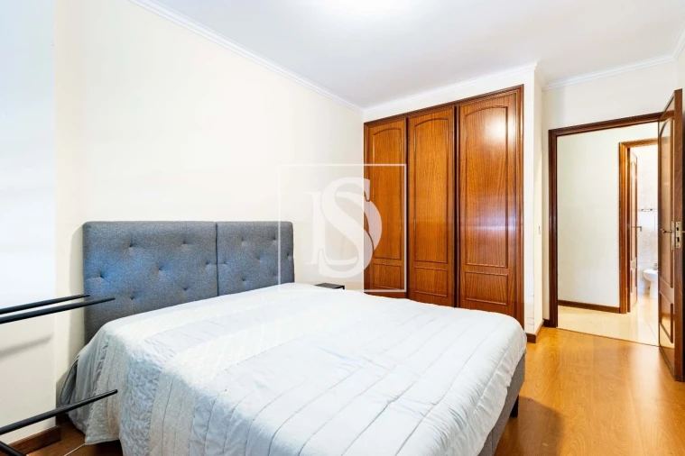Apartamento T3 para Venda em Grijo Foto 15