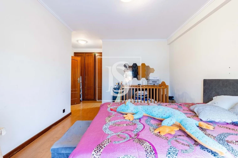 Apartamento T3 para Venda em Grijo Foto 3