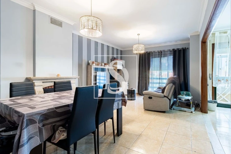 Apartamento T3 para Venda em Grijo Foto 13