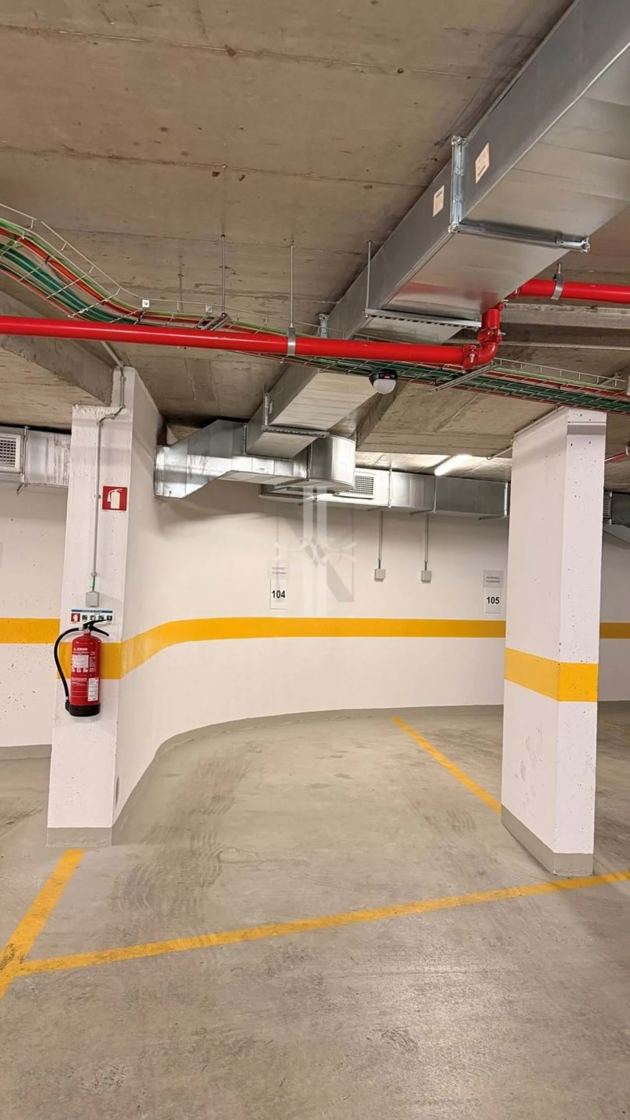 Negócio para Arrendamento em Santo António Foto 10