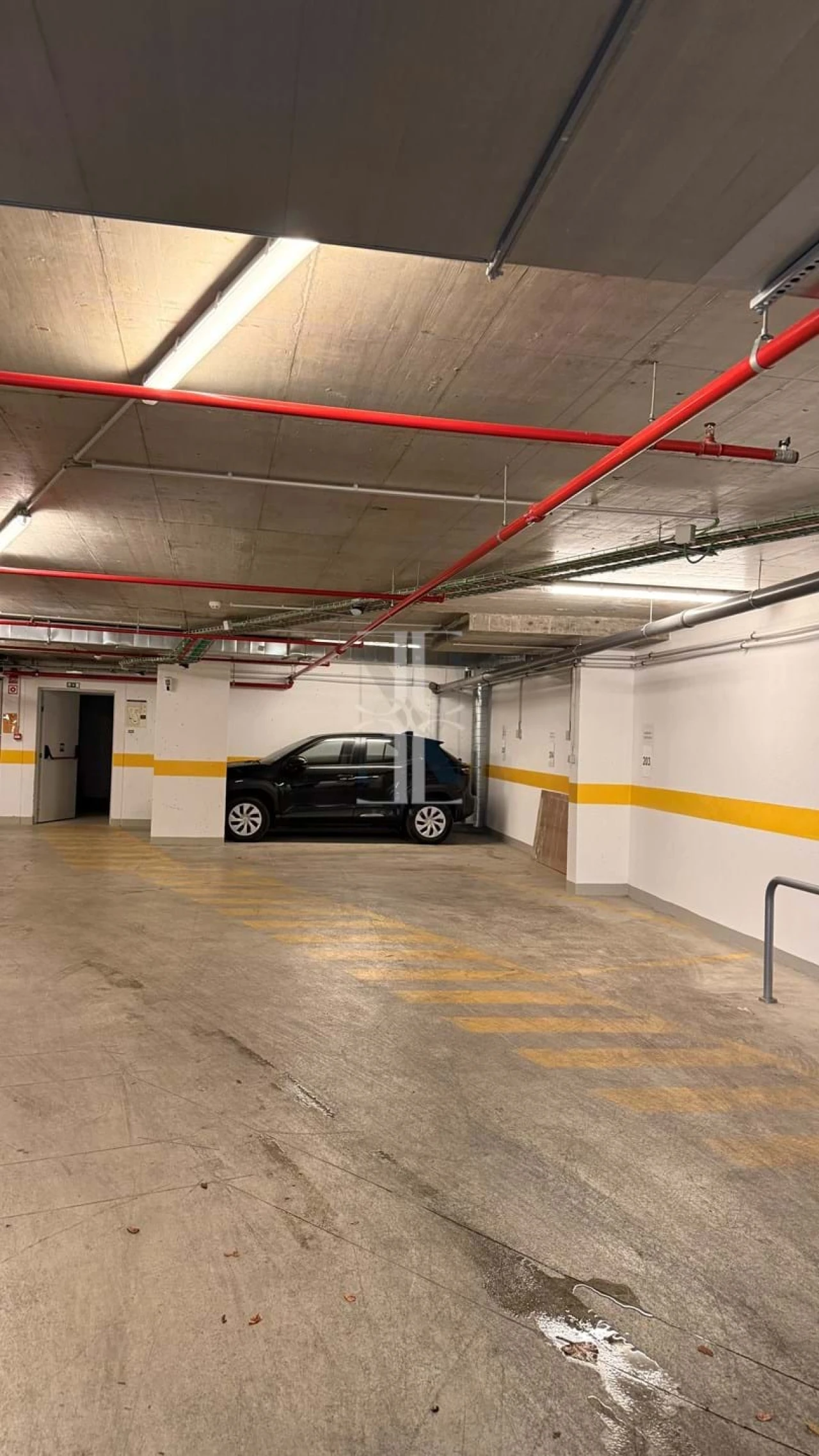 Negócio para Arrendamento em Santo António Foto 9