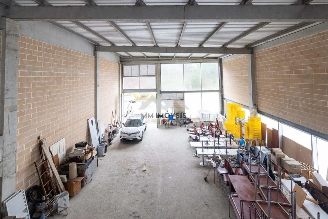 Armazém para Venda em Ermesinde Foto 5