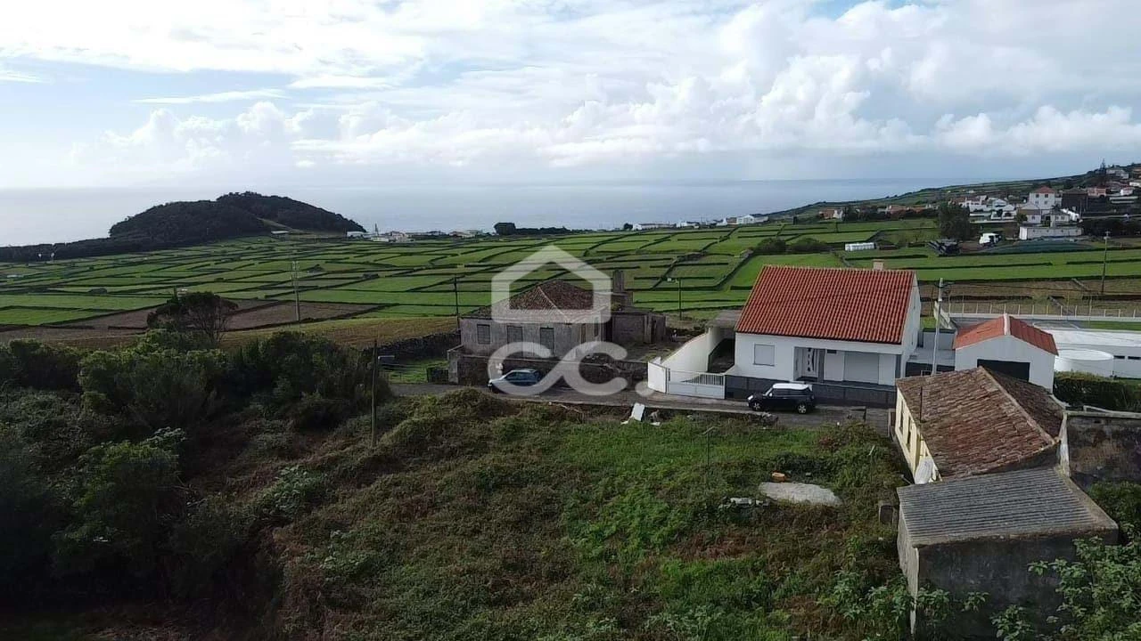 Moradia T2 para Venda em Santa Barbara Foto 15