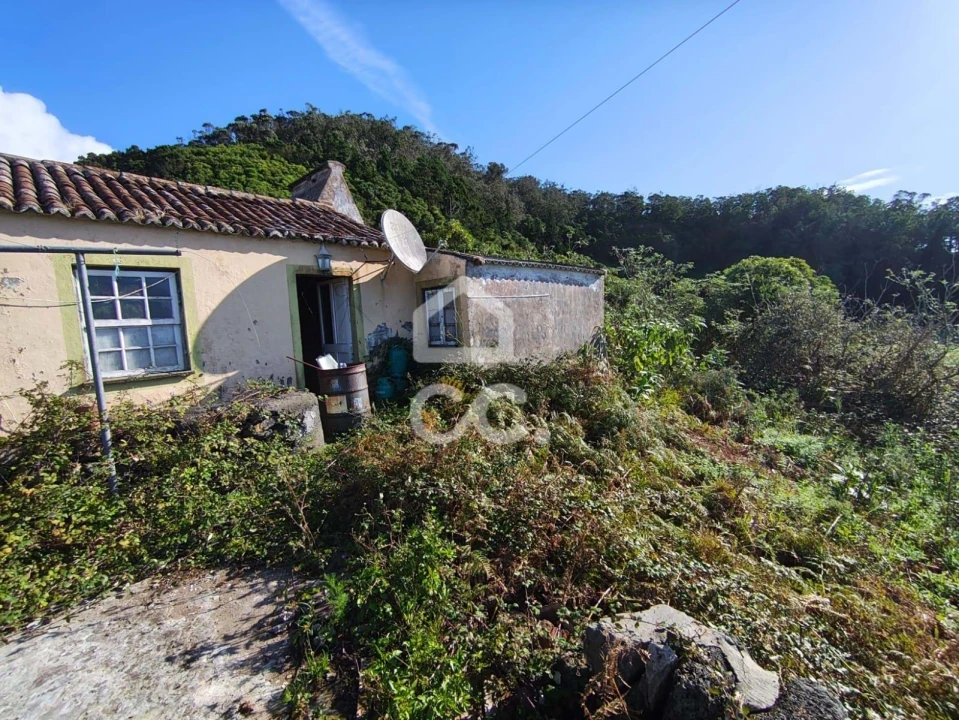 Moradia T2 para Venda em Santa Barbara Foto 11